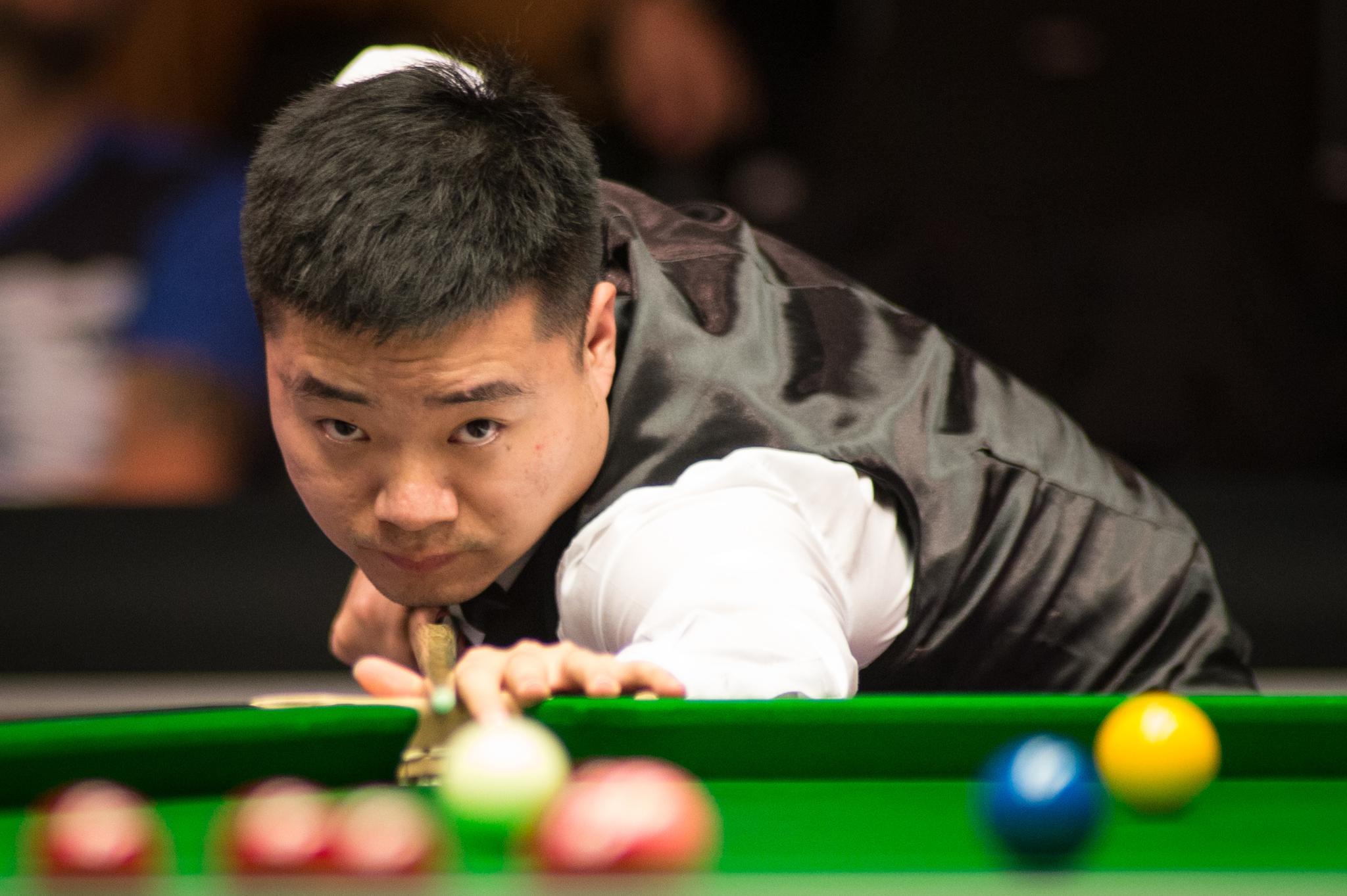 一个全民参 一个全民参